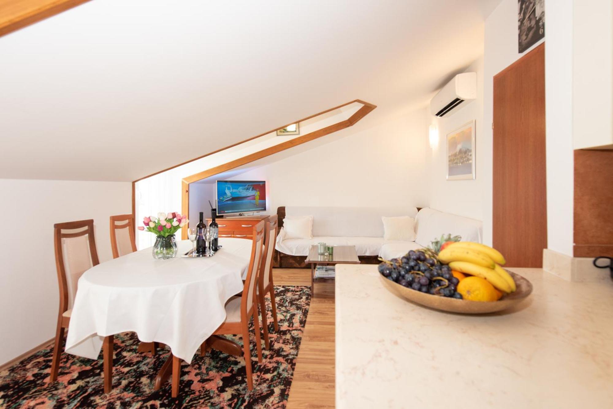 Apartments Andrijana Split Exterior photo